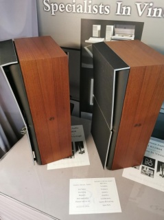 BEOVOX S 75 SPEAKERS AND STANDS